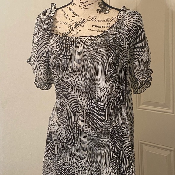 Lane Bryant Tops - Lane Bryant black white animal print tunic sz18/20